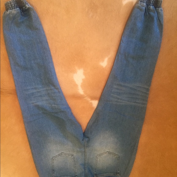 Distressed Jean Joggers - Picture 4 of 4